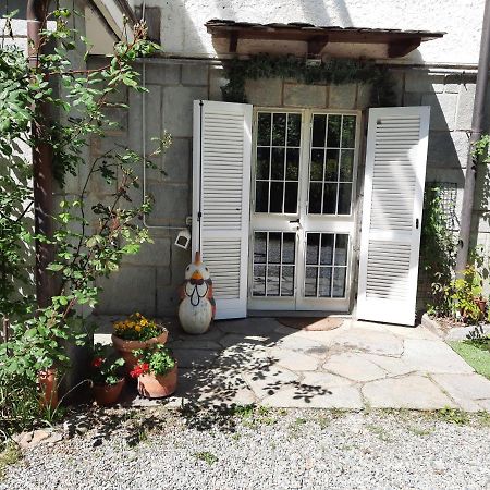 La Casa Nel Verde Biella Buitenkant foto